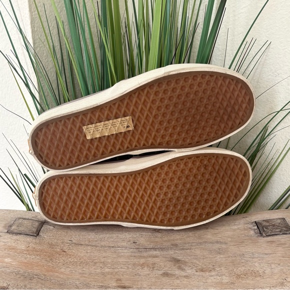 Vans Ultra Cush Checkered Slip-On Sneakers - Picture 8 of 8